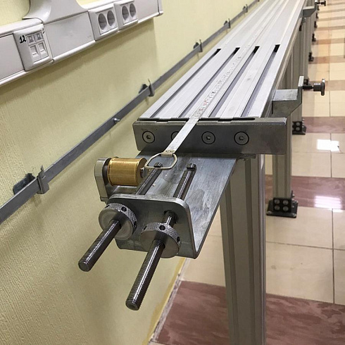 Компаратор для поверки рулеток и метроштоков, длина 5 м
