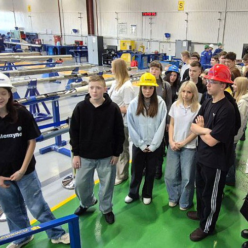 Метрология в действии: ученики метрологического класса окунулись в мир высоких технологий нефтедобычи